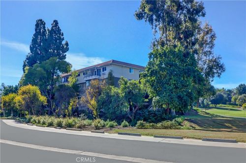 3a-2395 Via Mariposa W, Laguna Woods, CA, 92637 | Card Image