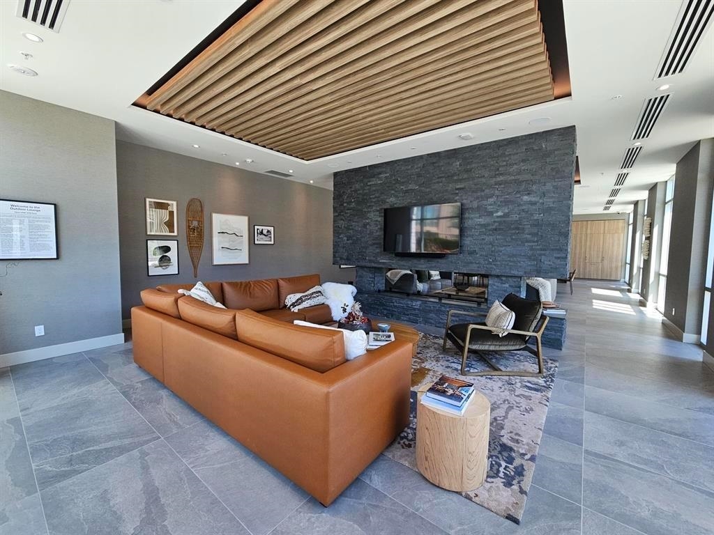 Residential in North Vancouver 5