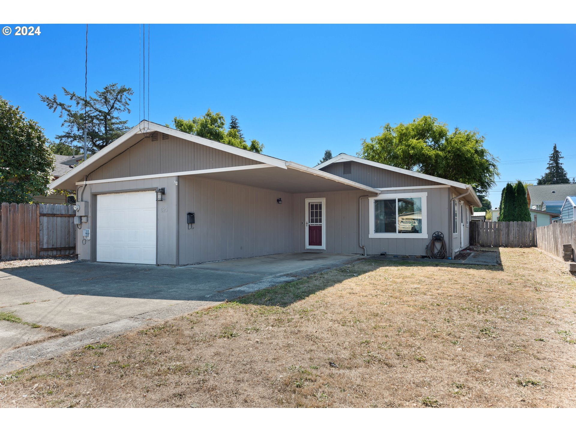 11th Pl, Coquille, OR 97423