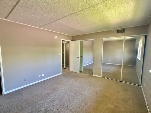 g11-5S070 Pebblewood Ln, Naperville, IL, 60563-1825 | Card Image