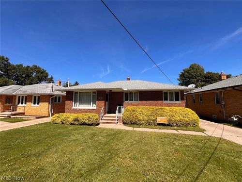 4420 Bruening Dr, Parma, OH, 44134-4636 | Card Image