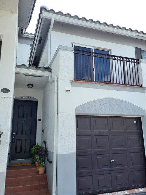 apt-310-721 Sw 148th Ave, Davie, FL, 33325-3084 | Card Image
