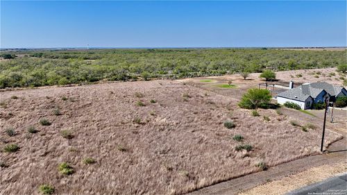 157 Gentle Breeze, Floresville, TX, 78114-3351 | Card Image