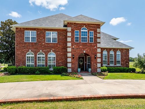 1599 Cardinal Road, Lone Grove, OK, 73443 | Card Image