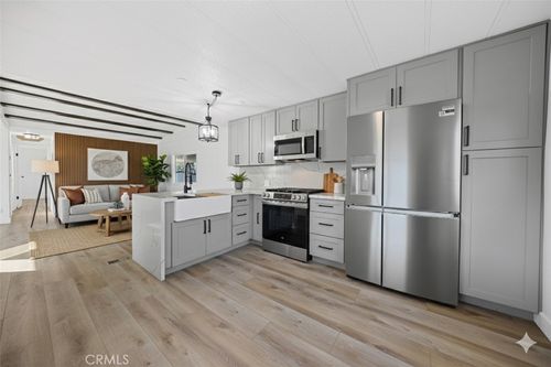 spc-51-1255 Amethyst Ave, Mentone, CA, 92359-9690 | Card Image