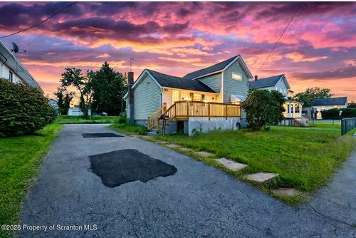 2931 Birney Ave, Scranton, PA, 18505-3131 | Card Image