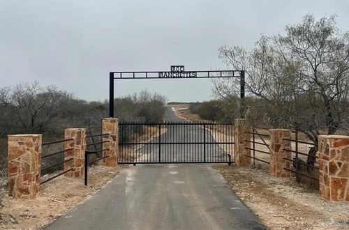 19 Marion, Rio Grande City, TX, 78582 | Card Image