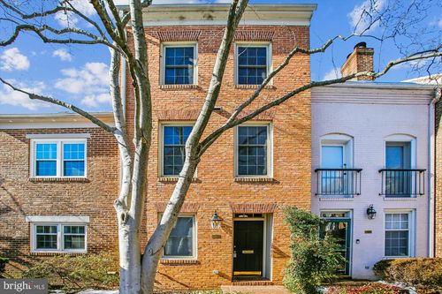 1162 N Pitt St, ALEXANDRIA, VA, 22314-1403 | Card Image