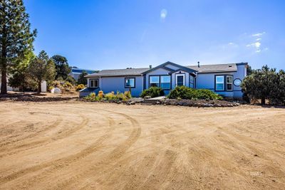 98953 Sacatar Ranch Rd, House other with 3 bedrooms, 2 bathrooms and null parking in Inyokern CA | Image 3