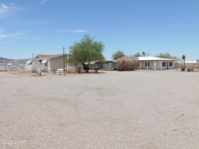 360 E Ironwood St, House other with 3 bedrooms, 3 bathrooms and null parking in Quartzsite AZ | Image 57