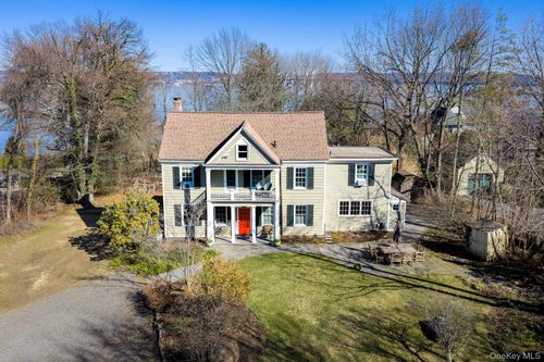 23 Clinton Ave, Nyack, NY, 10960-4715 | Card Image