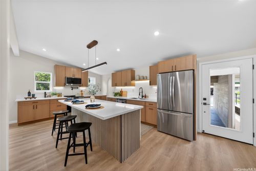 286 Hoomalu St, Pearl City, HI, 96782-2220 | Card Image