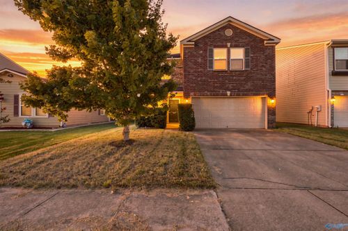 125 David Barnes Dr, Madison, AL, 35756-2522 | Card Image