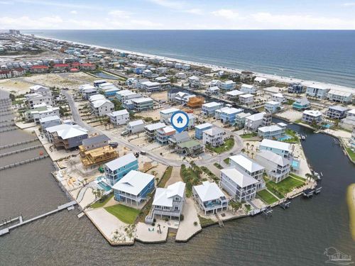 7369 Grand Navarre Blvd, Navarre, FL, 32566-7019 | Card Image