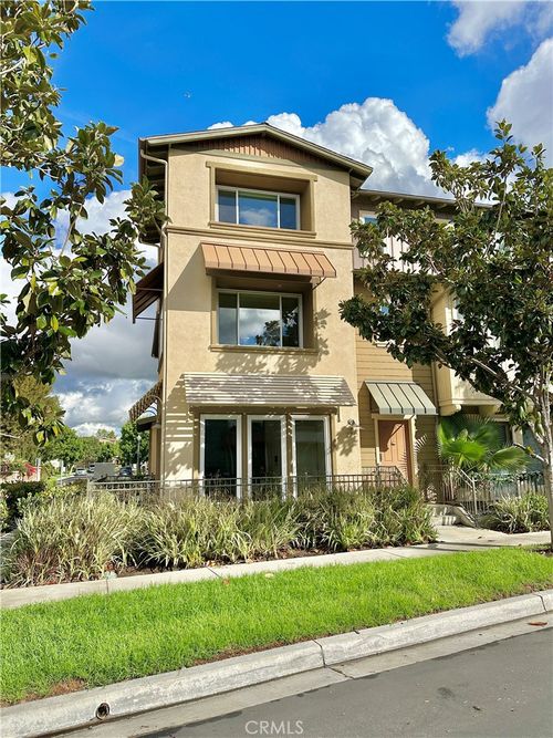 280 Tustin Field Dr, Tustin, CA, 92782 | Card Image