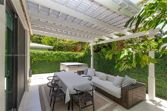 10 - 1150 98 Th St, Condo with 5 bedrooms, 4 bathrooms and null parking in Bay Harbor Islands FL | Image 30