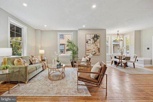 49 Elberon Ave, LANSDOWNE, PA, 19050-2813 | Card Image