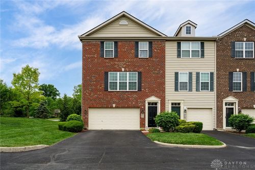 9553 Tahoe Dr, Washingtn Twp, OH, 45458-3770 | Card Image