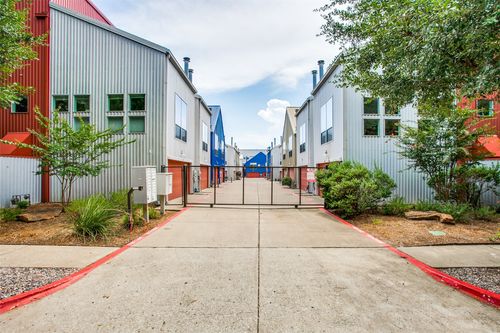 apt-10-4213 Dickason Ave, Dallas, TX, 75219-3533 | Card Image