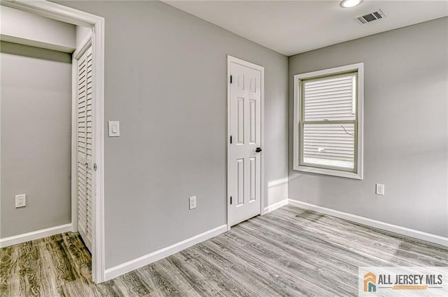 537 Lorraine Ave, House other with 4 bedrooms, 3 bathrooms and null parking in Middlesex NJ | Image 19
