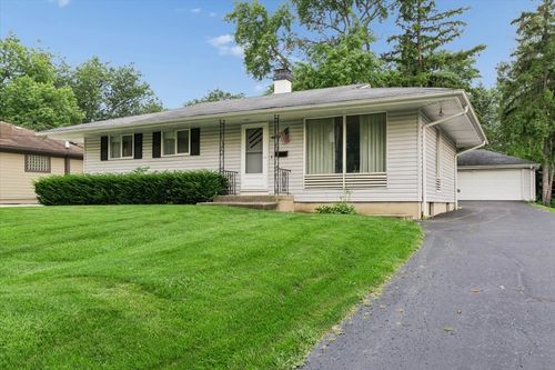 4812 Cumnor Rd, Downers Grove, IL, 60515-3940 | Card Image