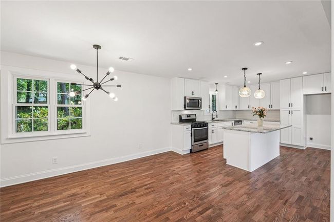 4363 Old Mabry Rd Ne, House other with 4 bedrooms, 3 bathrooms and 6 parking in Roswell GA | Image 18