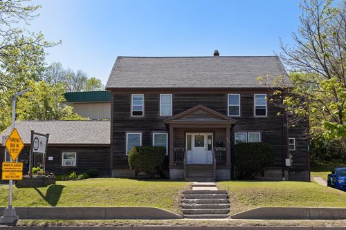 b-486 Main St, Winooski, VT, 05404-1338 | Card Image