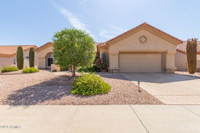 22203 N Tournament Drive, House other with 2 bedrooms, 3 bathrooms and null parking in Sun City West AZ | Image 1