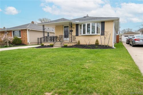 209 Oakvale Boulevard, Tonawanda, NY, 14223 | Card Image