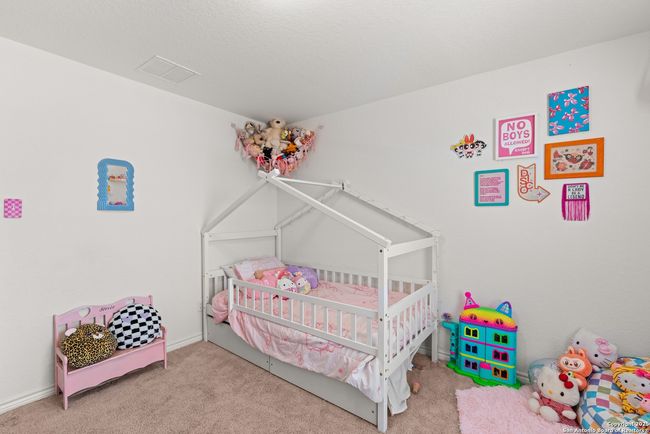 6583 Runaway Row, House other with 4 bedrooms, 3 bathrooms and null parking in Converse TX | Image 23