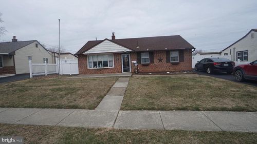 2832 Berwyn Rd, BENSALEM, PA, 19020-1407 | Card Image