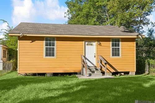 2371 E Smiley Ave, Baton Rouge, LA, 70806-1232 | Card Image