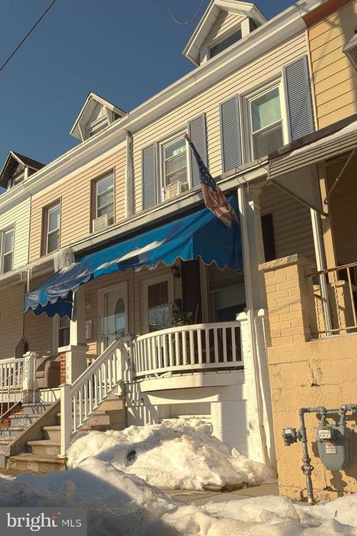 218 S 3rd Ave, READING, PA, 19611-1348 | Card Image