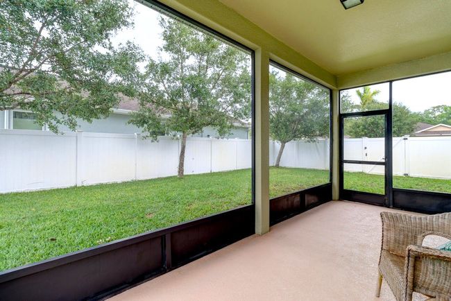 100 Elena Dr, House other with 4 bedrooms, 2 bathrooms and null parking in Sebastian FL | Image 11
