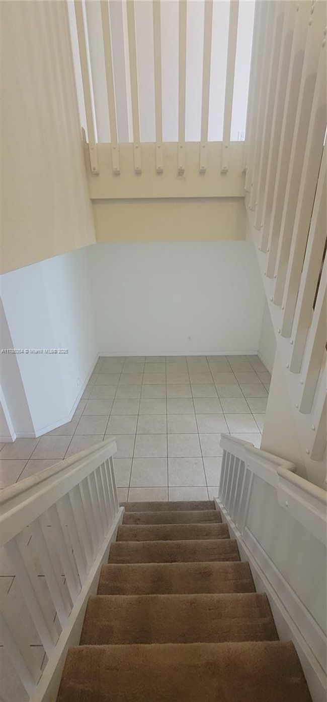 9339 - 9339 W 34 Th Ct, Townhouse with 3 bedrooms, 3 bathrooms and null parking in Hialeah FL | Image 25