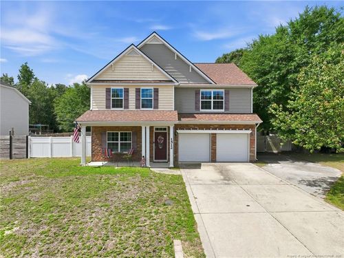 1512 Dulles Rd, Hope Mills, NC, 28348-6101 | Card Image