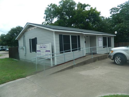 306 W 6th Street, Waxahachie, TX, 75165 | Card Image