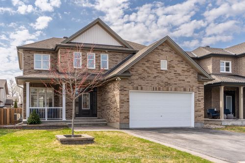 56 Settlement Lane, Russell, ON, K4R0A4 | Card Image