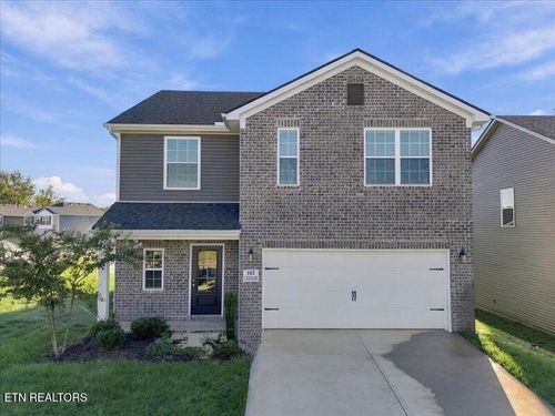 107 Clover Meadow Ln, Maryville, TN, 37801-9545 | Card Image