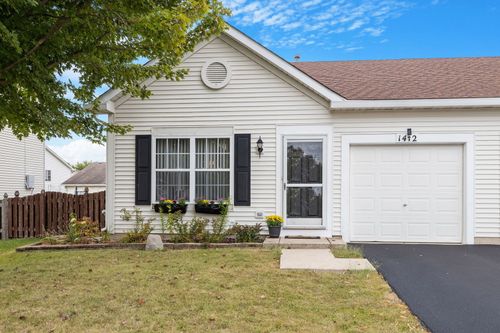 1412 Dahlgren Lane, Minooka, IL, 60447 | Card Image