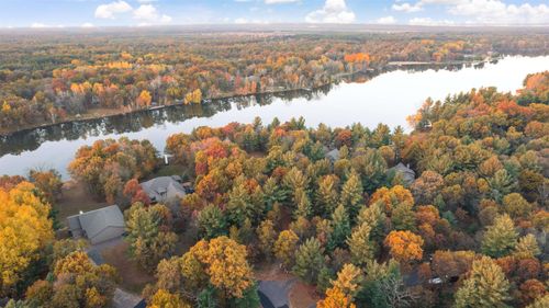 373 White Waters Trl, Nekoosa, WI, 54457-8086 | Card Image