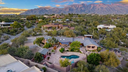 4425 N Hacienda Del Sol Road, Tucson, AZ, 85718 | Card Image