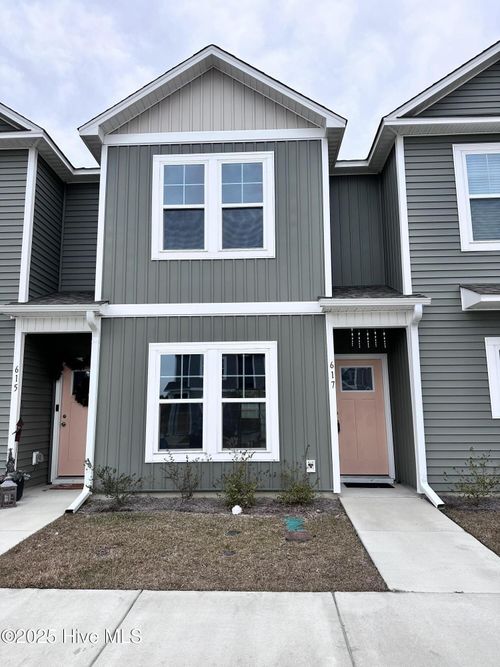 617 Jacks Crossing Rd, Hubert, NC, 28539-4621 | Card Image