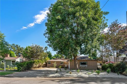 450 W 2nd St, Tustin, CA, 92780-3642 | Card Image