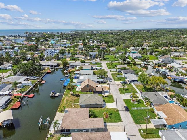 13909 Berkowitz Ave, House other with 3 bedrooms, 2 bathrooms and null parking in Hudson FL | Image 78