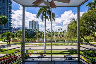 325 - 200 Diplomat Pkwy, Condo with 1 bedrooms, 1 bathrooms and null parking in Hallandale Beach FL | Image 1