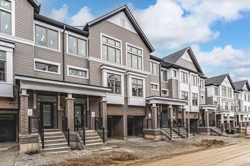32 Brandon Crescent, New Tecumseth, ON, L0G1W0 | Card Image