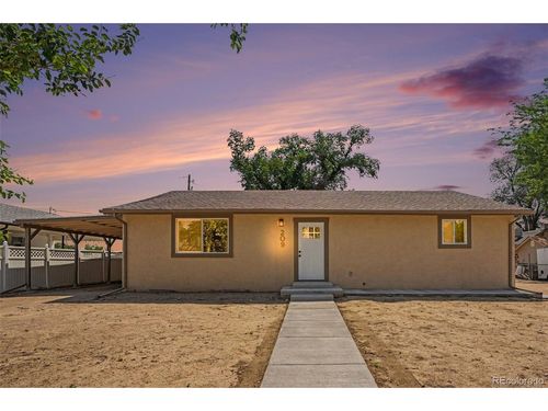 209 James St, Avondale, CO, 81022-5010 | Card Image