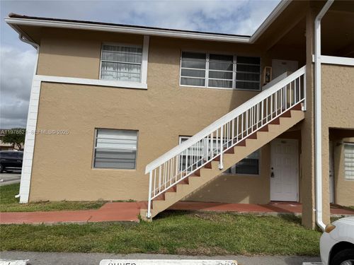d-1001 Twin Lakes Dr, Coral Springs, FL, 33071-5325 | Card Image