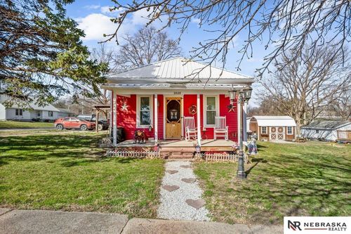 2020 L St, Auburn, NE, 68305-2629 | Card Image